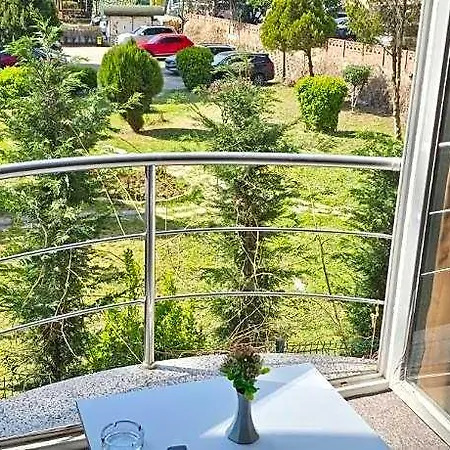 Ξενοδοχείο Gardan 3*